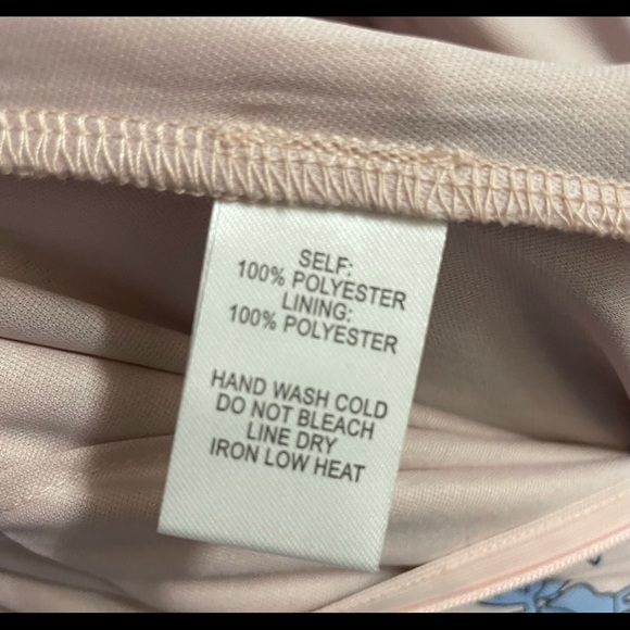 LULU’S Maxi Dress - Picture 13 of 15